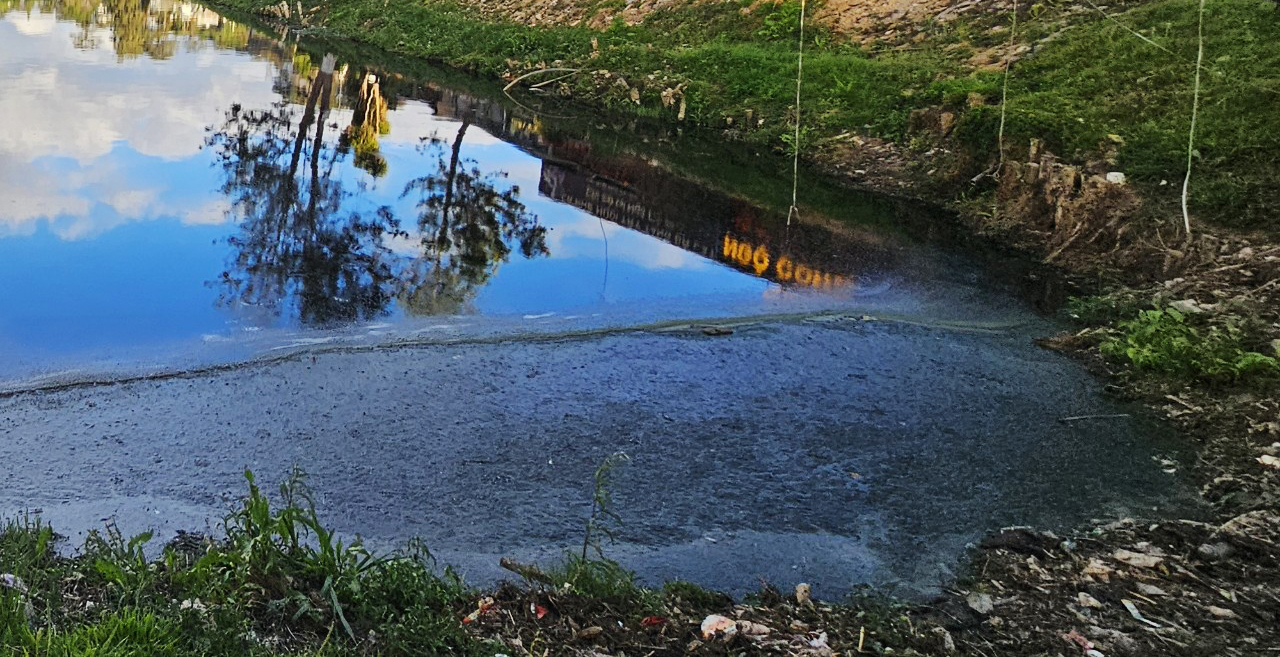 Ô nhiễm môi trường nghiêm trọng do các hồ lắng quanh Hồ Xuân Hương