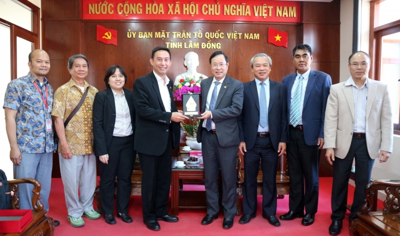 Đoàn công tác Tổng Lãnh sự quán  Indonesia chào xã giao lãnh đạo Ủy ban MTTQ Việt Nam tỉnh Lâm Đồng
