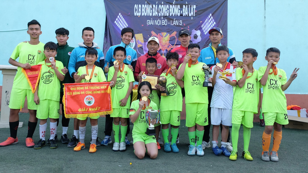 Đà Lạt: Gần 100 cầu thủ nhí tham gia giải CLB bóng đá cộng đồng