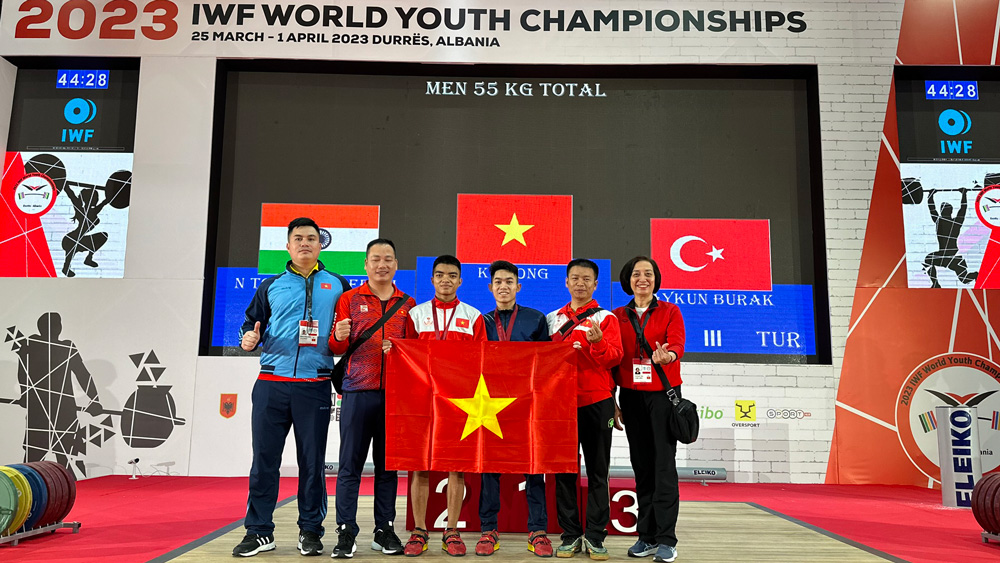 Vận động viên K’Dương phá kỷ lục của chính mình tại Giải vô địch cử tạ thanh thiếu niên thế giới 2023