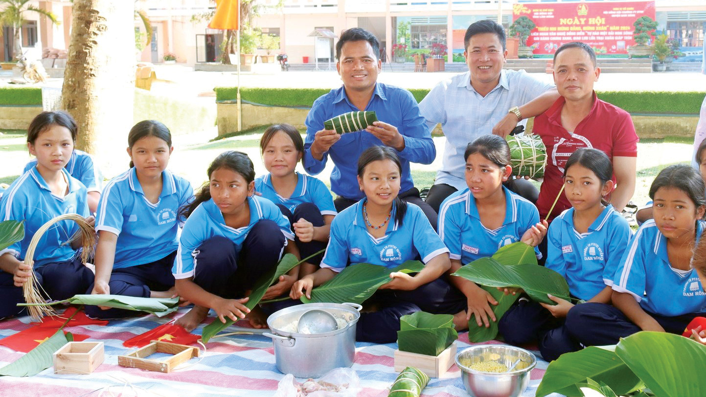 Gắn kết thanh niên từ những mô hình thiết thực