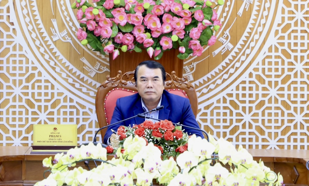 Phó Chủ tịch UBND tỉnh Phạm S chủ trì Phiên họp trực tuyến tại điểm cầu tỉnh Lâm Đồng