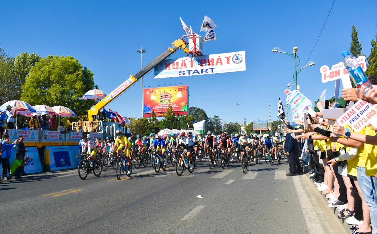 Giải đua xe đạp nữ quốc tế Bình Dương 2024 có 2 chặng đua trên đất Lâm Đồng