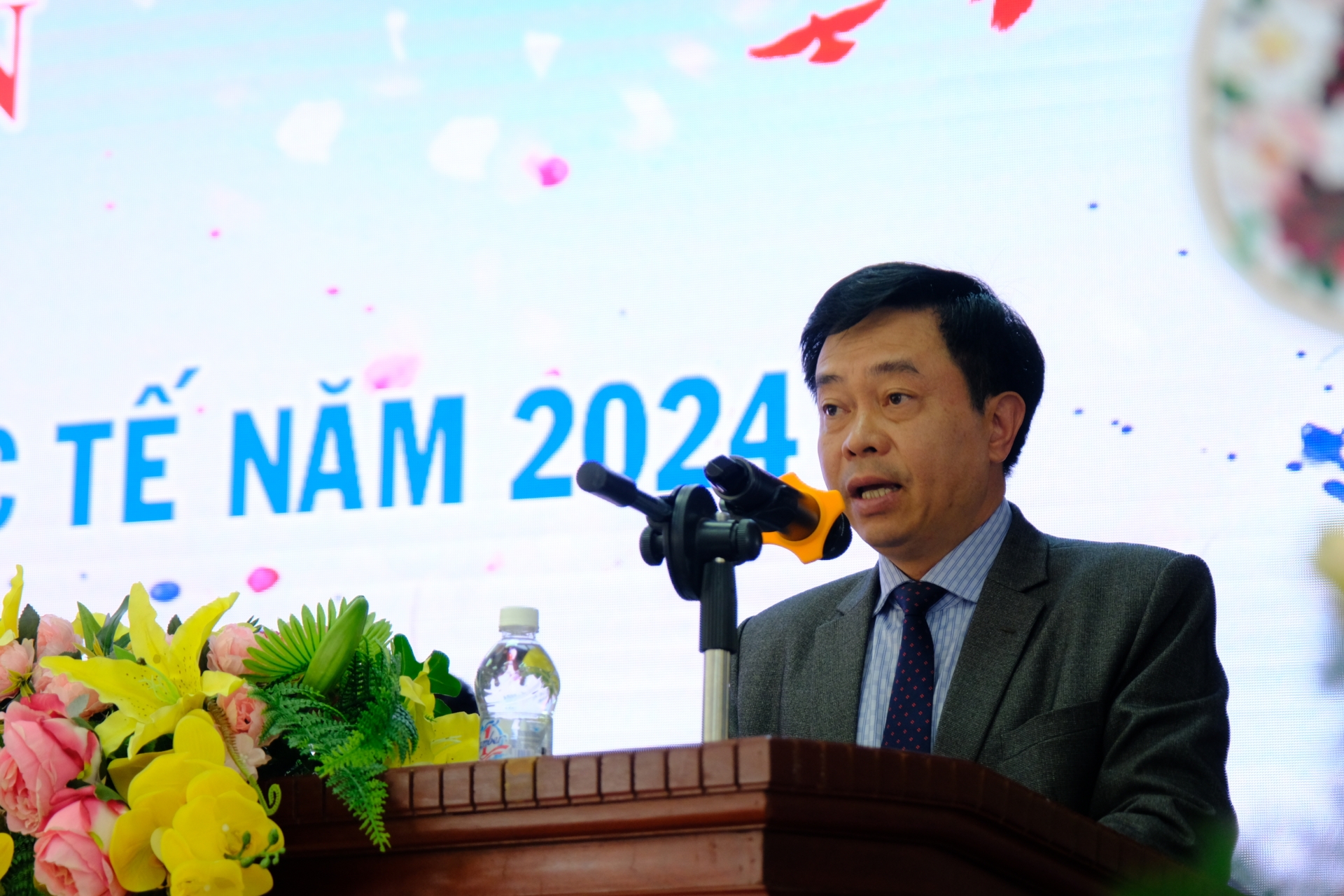 Đồng chí Nguyễn Trung Kiên  - Giám đốc Sở Văn hóa, thể thao và du lịch tỉnh Lâm Đồng phát biểu, giao nhiệm vụ cho Đoàn Thể thao Lâm Đồng.