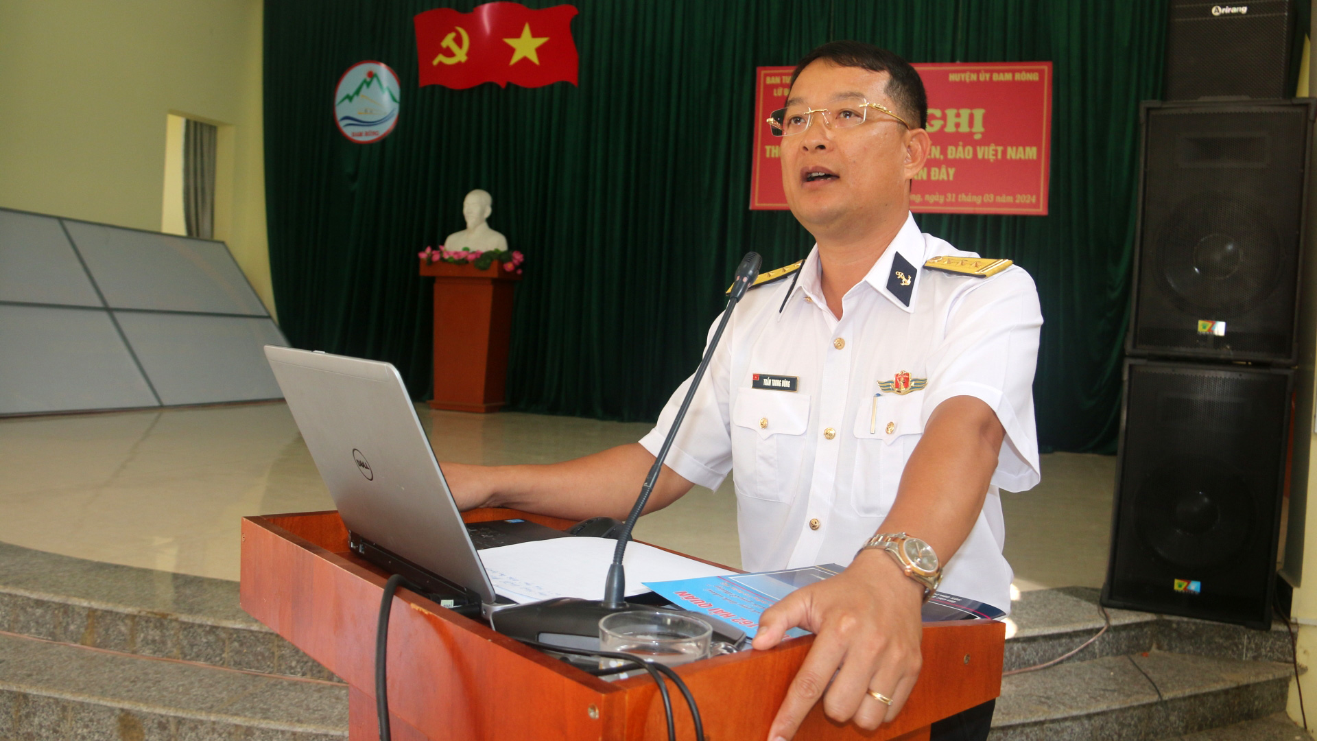 Bộ Tư lệnh Vùng 4 Hải quân thông tin tình hình biển, đảo tại Lâm Đồng
