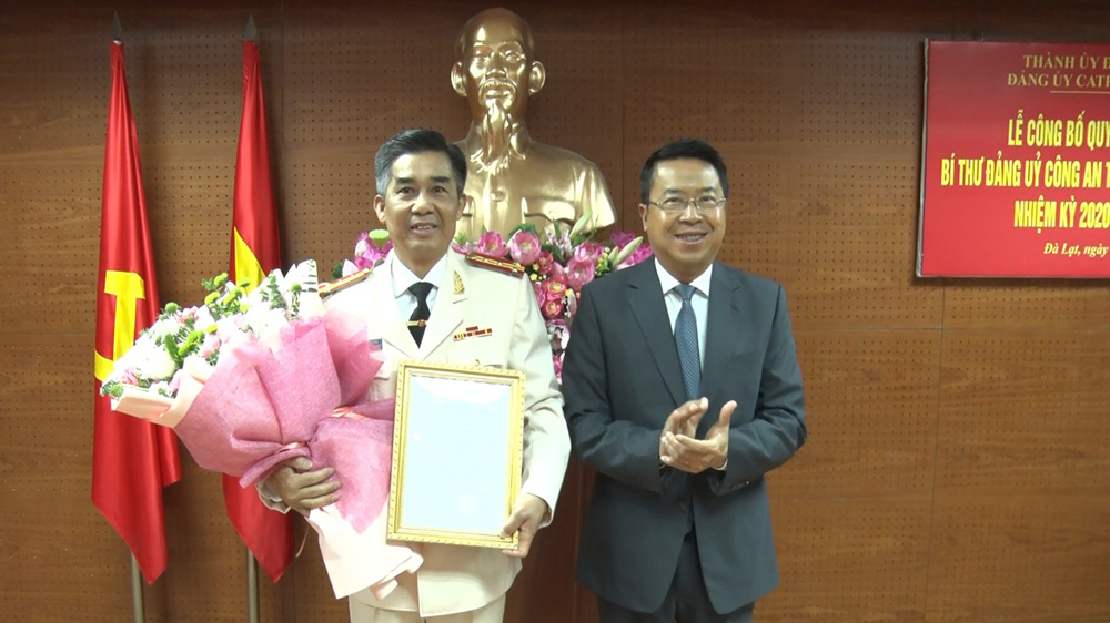 Đại tá Trần Vĩnh Phú - Trưởng Công an TP Đà Lạt giữ chức Bí thư Đảng ủy Công an TP Đà Lạt