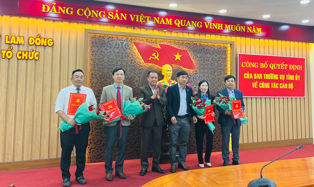 Đồng chí Phạm Hữu Toàn được bổ nhiệm giữ chức vụ Phó Trưởng Ban Tổ chức Tỉnh ủy