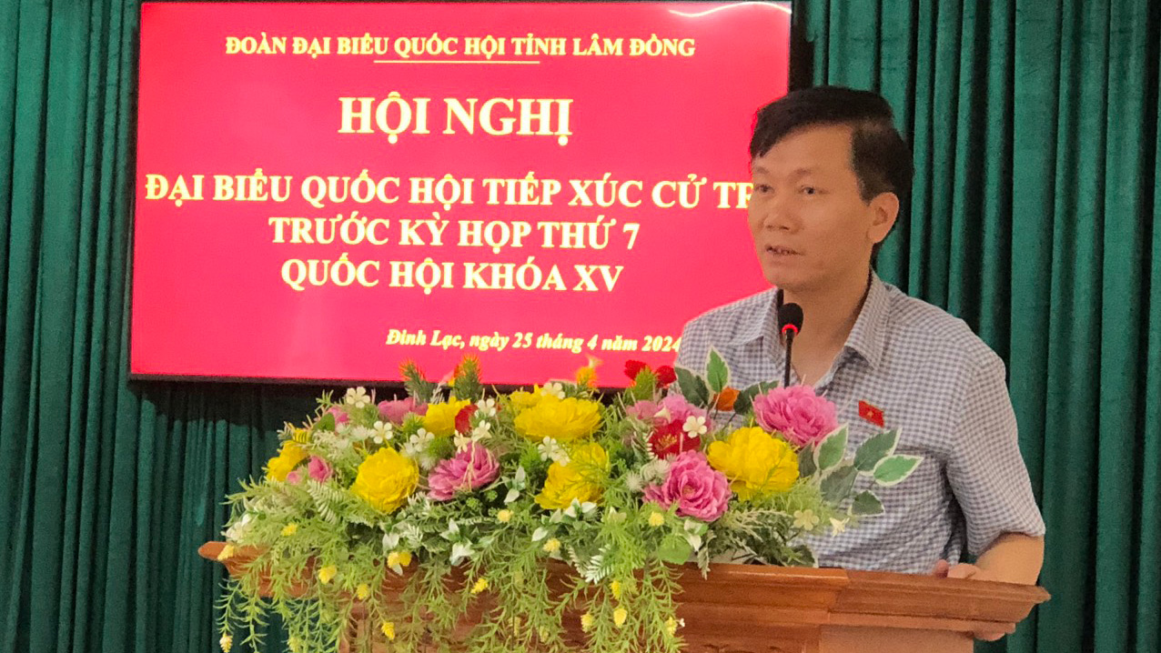 ĐBQH Lâm Văn Đoan - Phó Chủ nhiệm Uỷ ban Xã hội của Quốc hội tiếp thu kiến nghị cử tri và thông tin một số nội dung tới cử tri