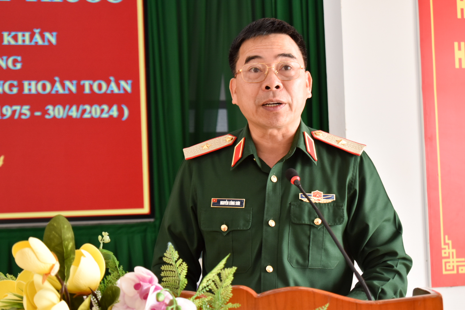 Thiếu tướng Nguyễn Công Sơn, Phó Chính ủy Học viện Lục quân phát biểu tại chương trình 