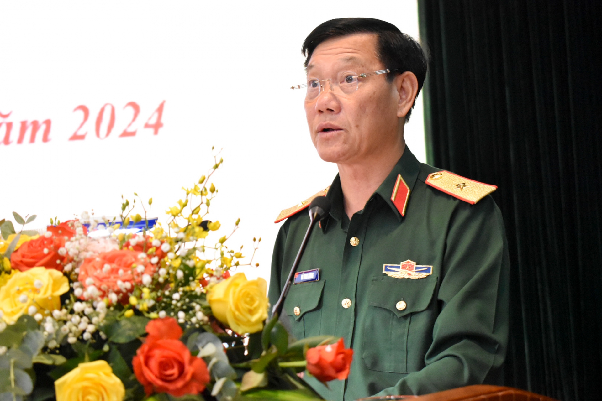 Thiếu tướng Đỗ Minh Xương - Giám đốc Học viện Lục quân phát biểu bế mạc Hội thi