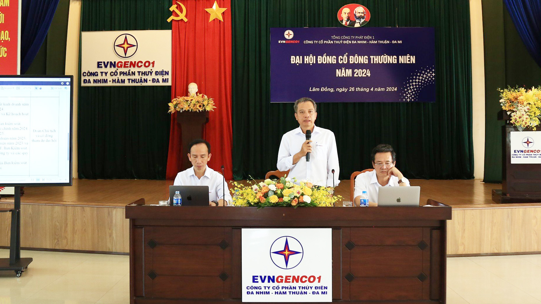Ông Lê Văn Quang - Chủ tịch HĐQT đang điều hành Đại hội
