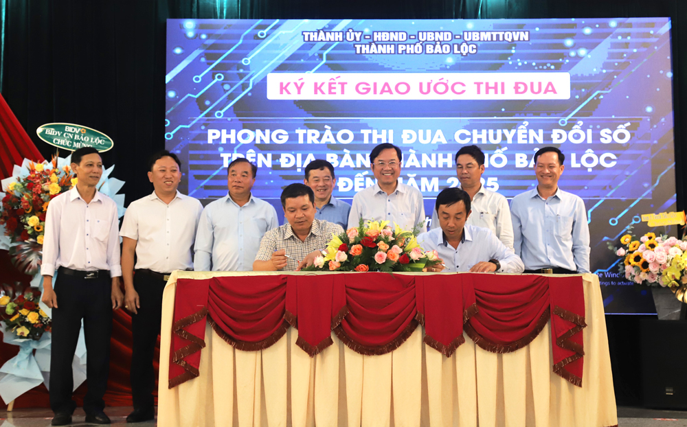 Bảo Lộc phát động Phong trào thi đua chuyển đổi số giai đoạn 2023 – 2025