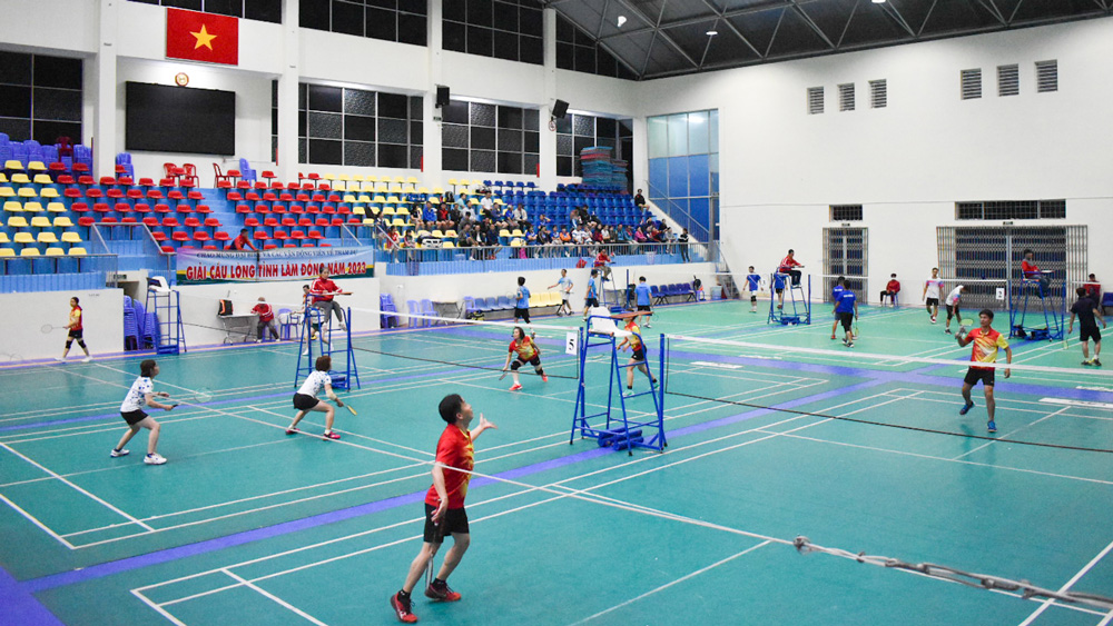 190 tay vợt tham gia Giải Cầu lông tỉnh Lâm Đồng