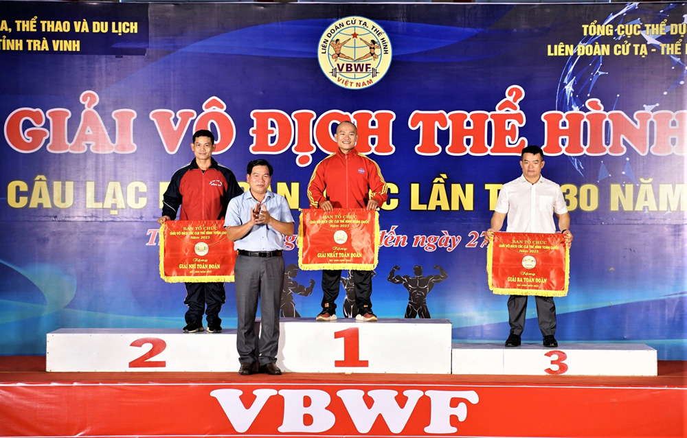 Lâm Đồng đứng thứ 3 chung cuộc toàn đoàn tại Giải Vô địch Thể hình các câu lạc bộ toàn quốc lần thứ 30