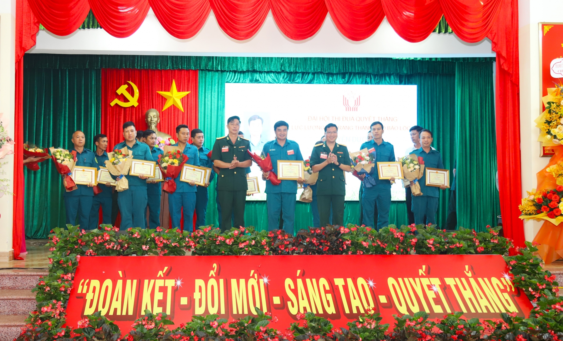 Các tập thể, cá nhân nhận khen thưởng của Ban CHQS TP Bảo Lộc
