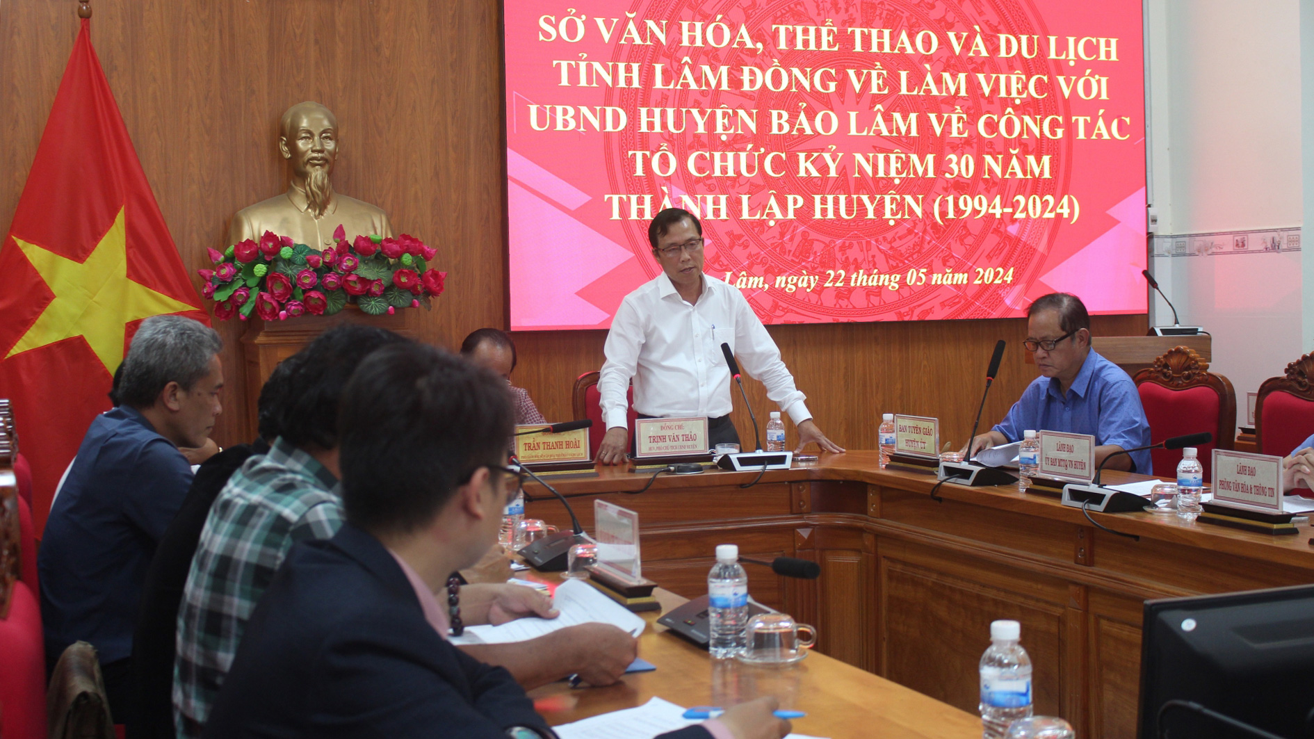 Ông Trịnh Văn Thảo - Phó Chủ tịch UBND huyện đánh giá cao sự hỗ trợ, giúp đỡ của Sở Văn hóa - Thể thao và Du lịch dành cho Bảo Lâm 