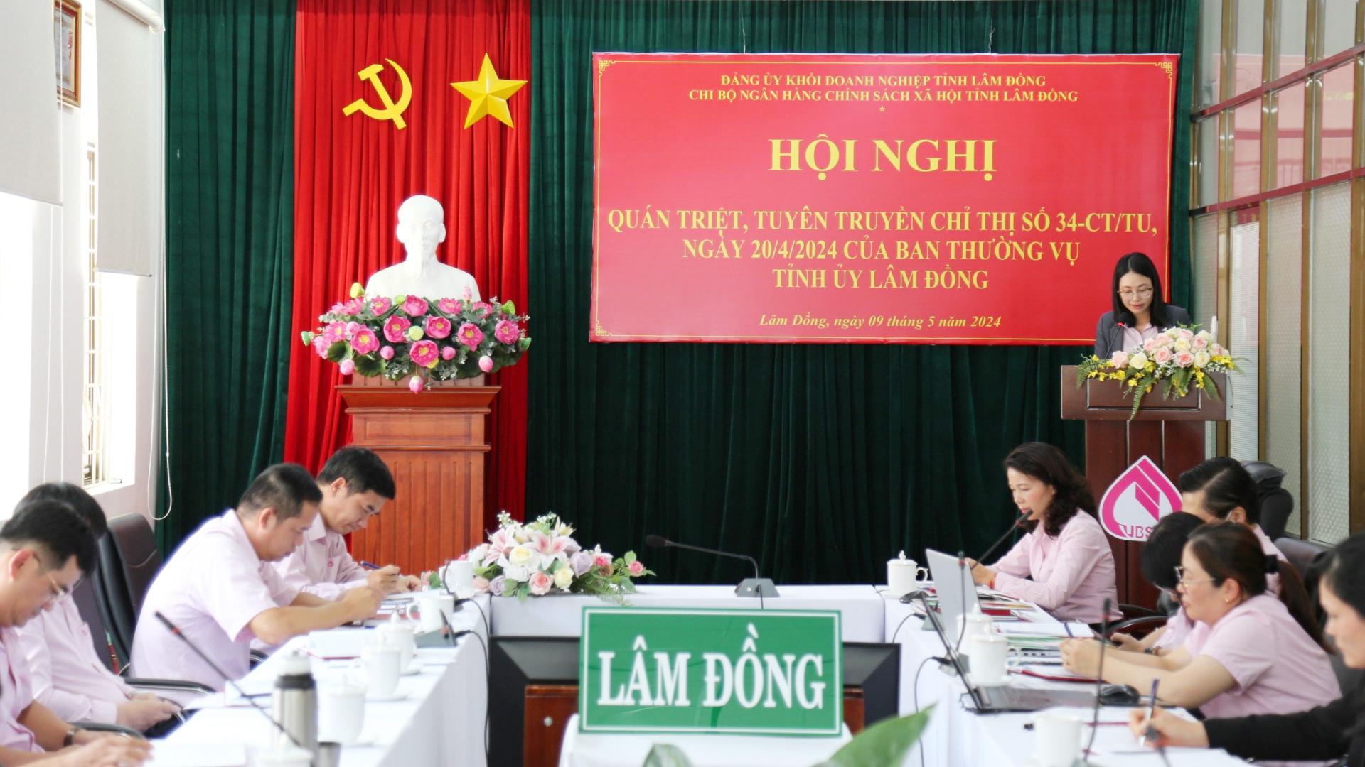 Đảng viên Phòng Hành chính - Tổ chức tham luận tại Hội nghị