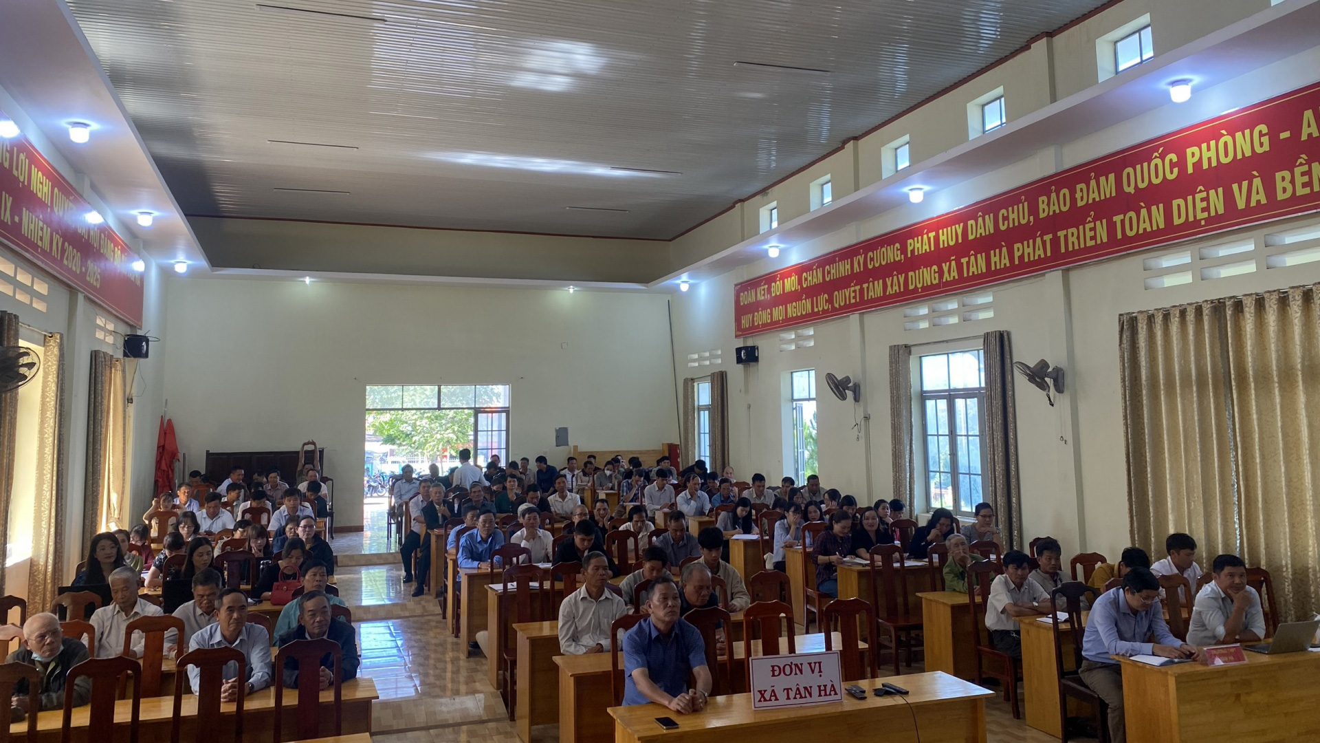 Lâm Hà: Hơn 4.000 cán bộ, đảng viên nghe quán triệt Chỉ thị 34 của Ban Thường vụ Tỉnh ủy Lâm Đồng