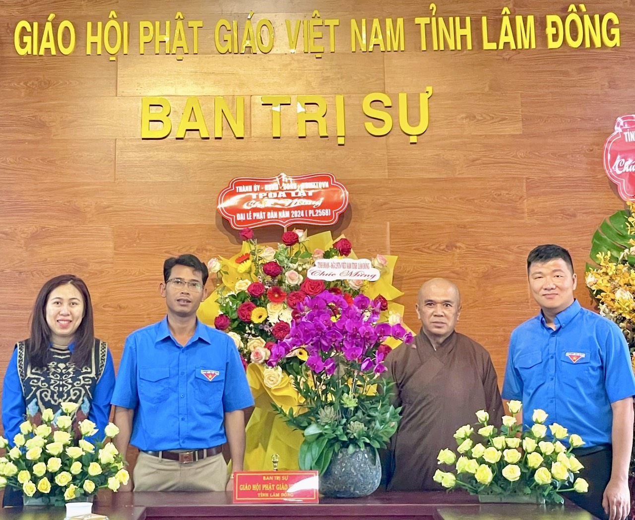 Tỉnh Đoàn - Hội LHTN Việt Nam tỉnh thăm, chúc mừng Ban Trị sự Giáo hội Phật giáo Việt Nam tỉnh Lâm 