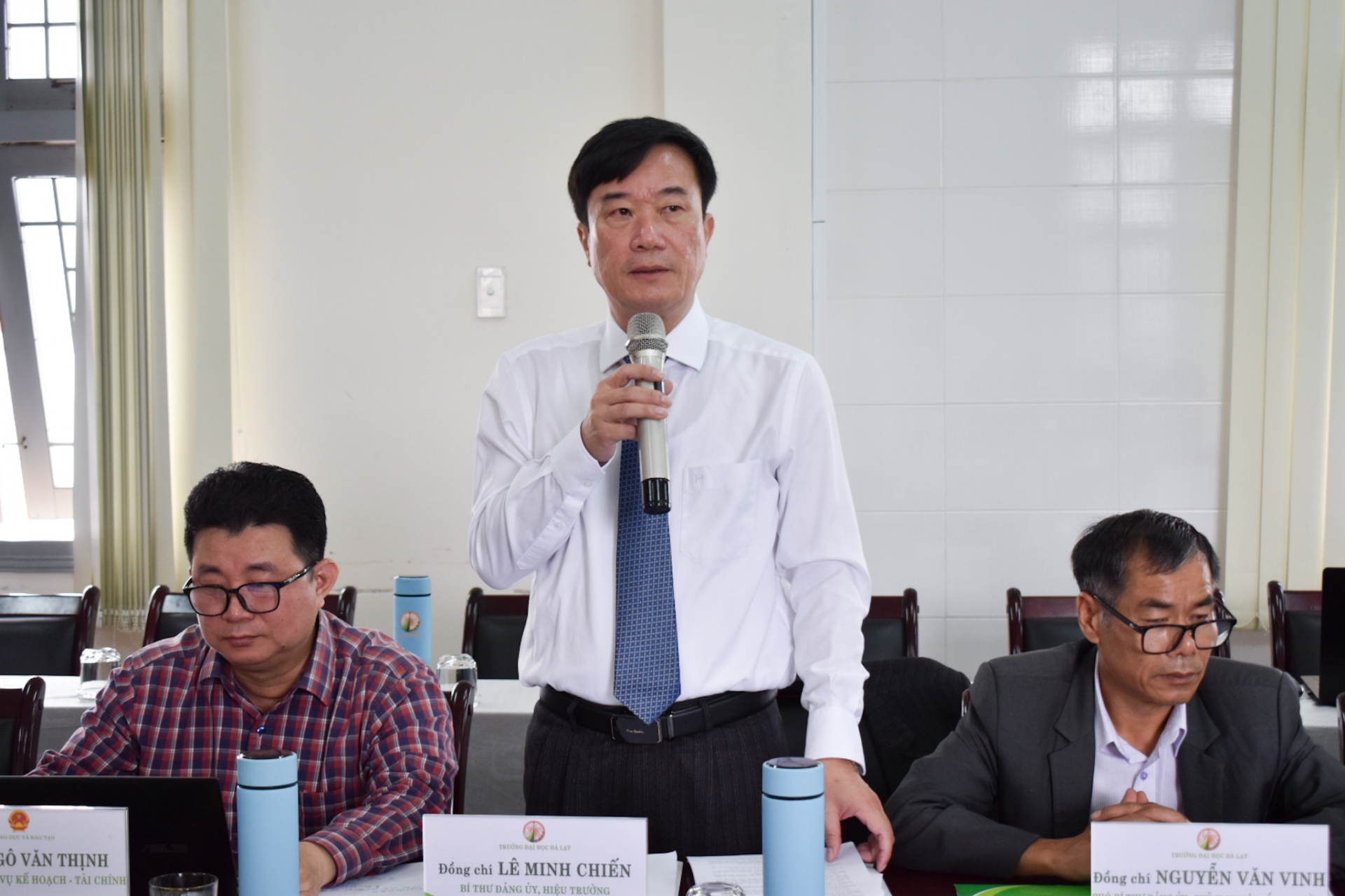 Ông Lê Minh Chiến, Hiệu trưởng Trường Đại học Đà Lạt phát biểu tại buổi làm việc 