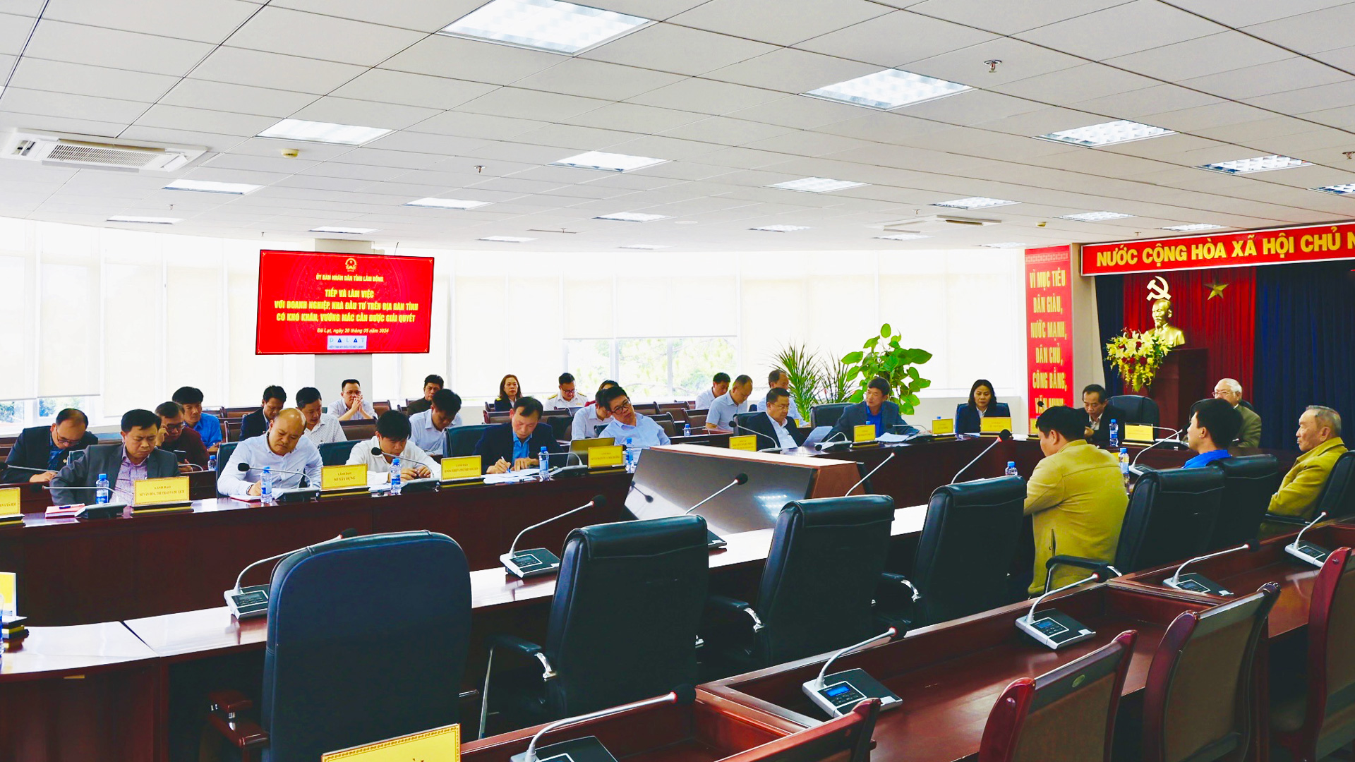 Ban Giám đốc HTX Du thuyền Hồ Tuyền Lâm kiến nghị tạo điều kiện để được tiếp tục hoạt động dịch vụ trên mặt nước hồ Tuyền Lâm