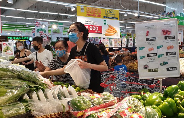 Thường xuyên giám sát chất lượng, số lượng của hàng hóa, thiết bị đo lường trong khu vực chợ, trung tâm thương mại