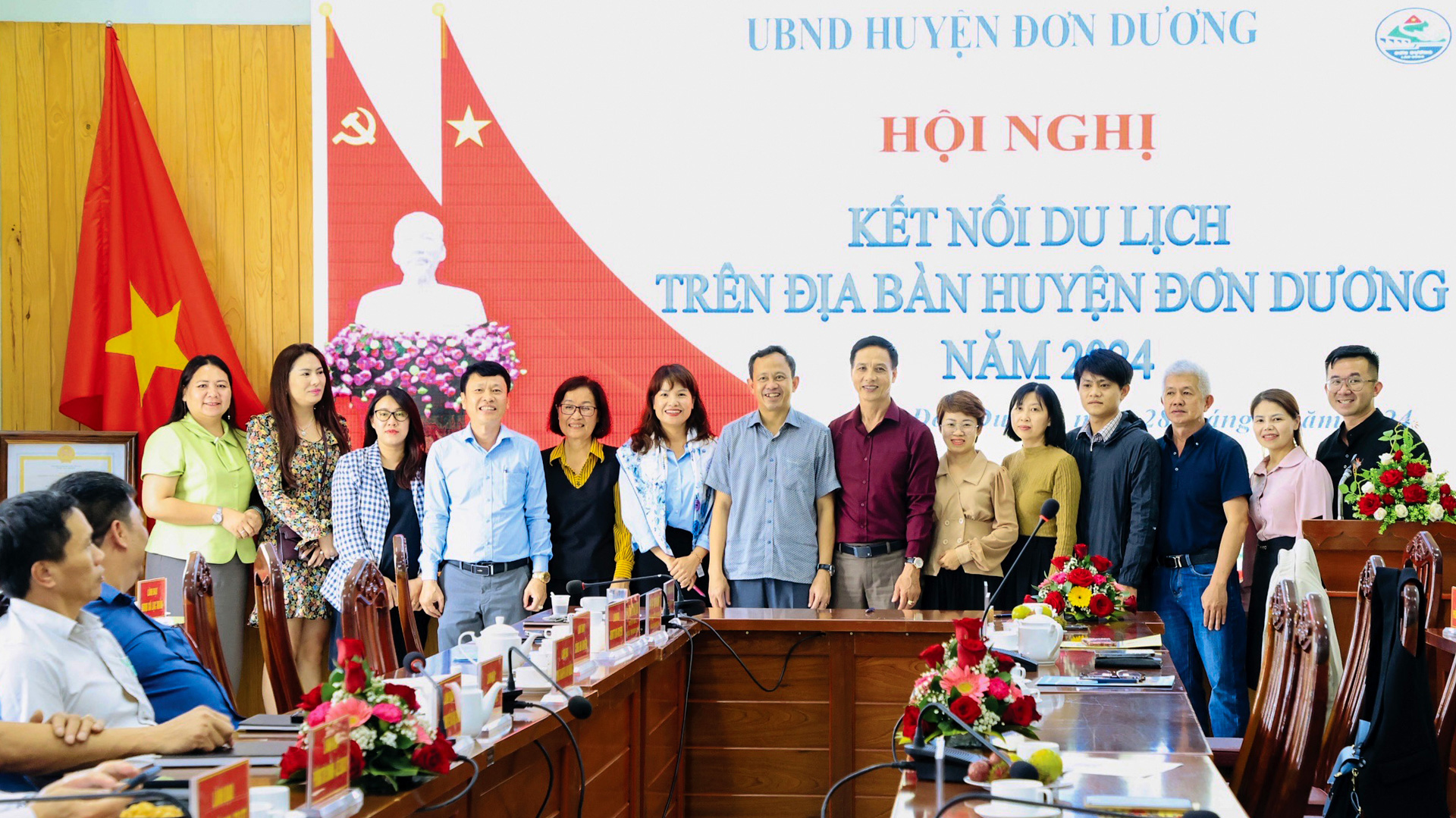 Những đơn vị hoạt động du lịch ở Đơn Dương và lãnh đạo huyện, các chuyên gia trong lĩnh vực du lịch của Lâm Đồng
kỳ vọng về du lịch Đơn Dương trong thời gian tới