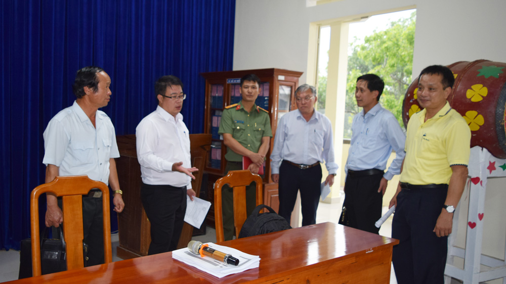 Phó Chủ tịch UBND tỉnh Nguyễn Ngọc Phúc kiểm tra công tác chuẩn bị thi tốt nghiệp THPT năm 2023