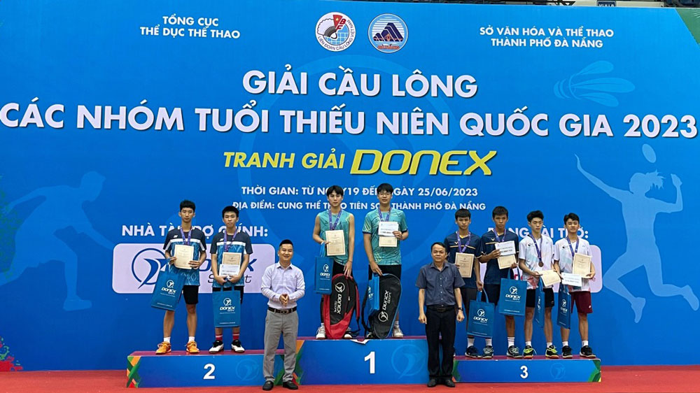 Lâm Đồng giành 2 HCV, 1 HCĐ tại Giải vô địch cầu lông nhóm tuổi thanh thiếu niên quốc gia 2023