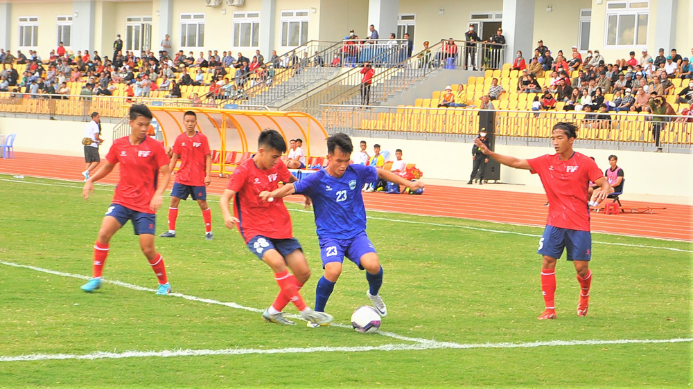 Hạng nhì Lâm Đồng thắng 1-0 trước PVF trên sân nhà Đà Lạt