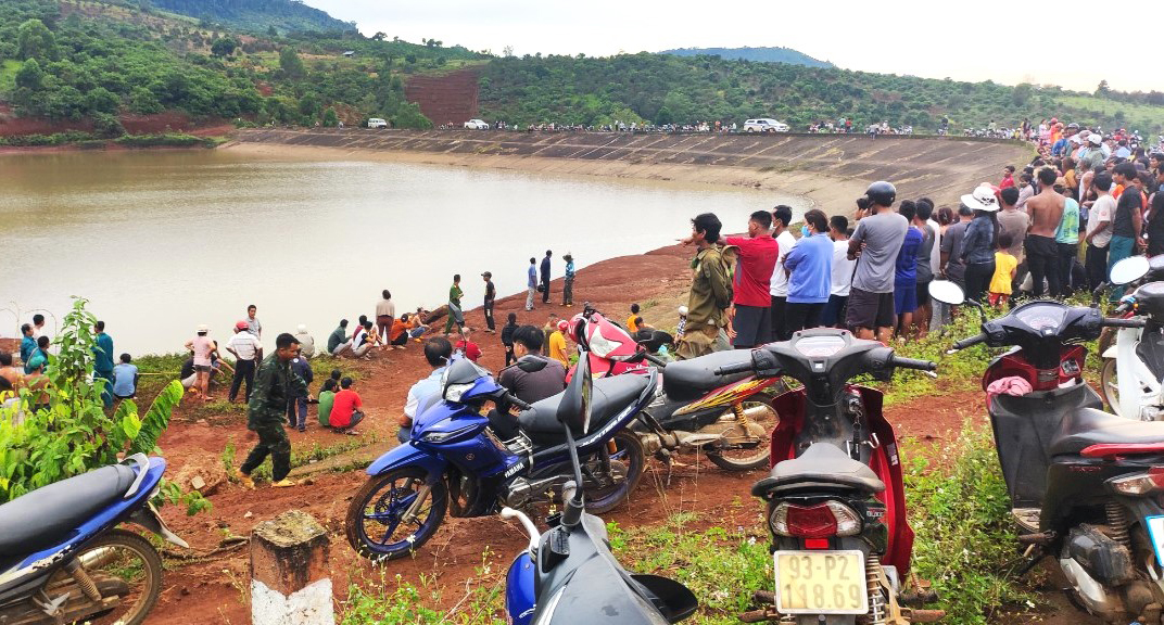 Cát Tiên: Thăm hỏi, chia buồn cùng gia đình các nạn nhân bị tai nạn đuối nước