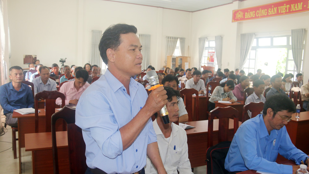 Đoàn ĐBQH tiếp xúc với cử tri huyện Đam Rông
