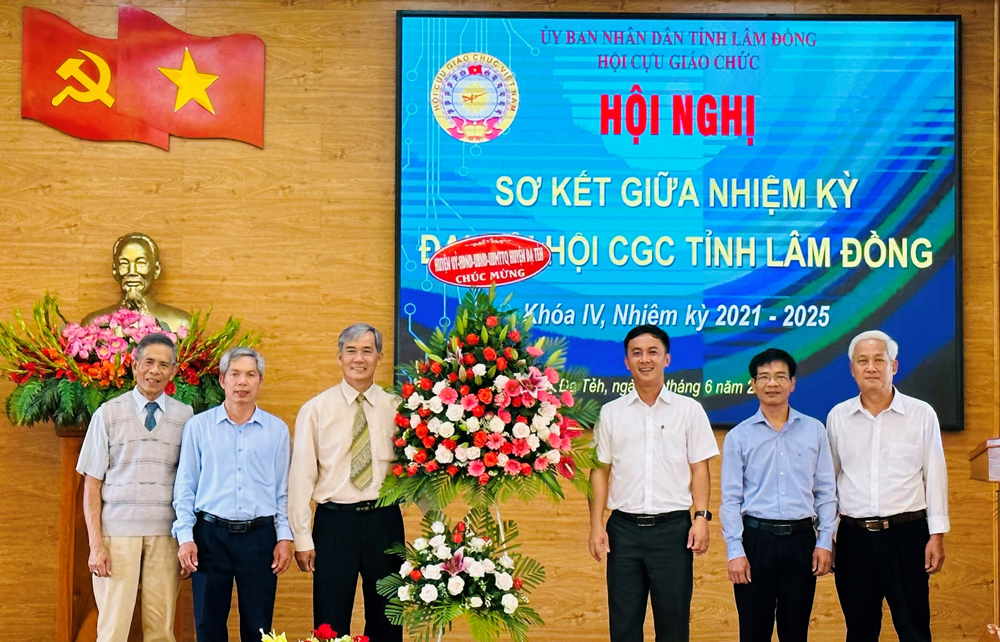 Hội Cựu Giáo chức tỉnh Lâm Đồng sơ kết giữa nhiệm kỳ