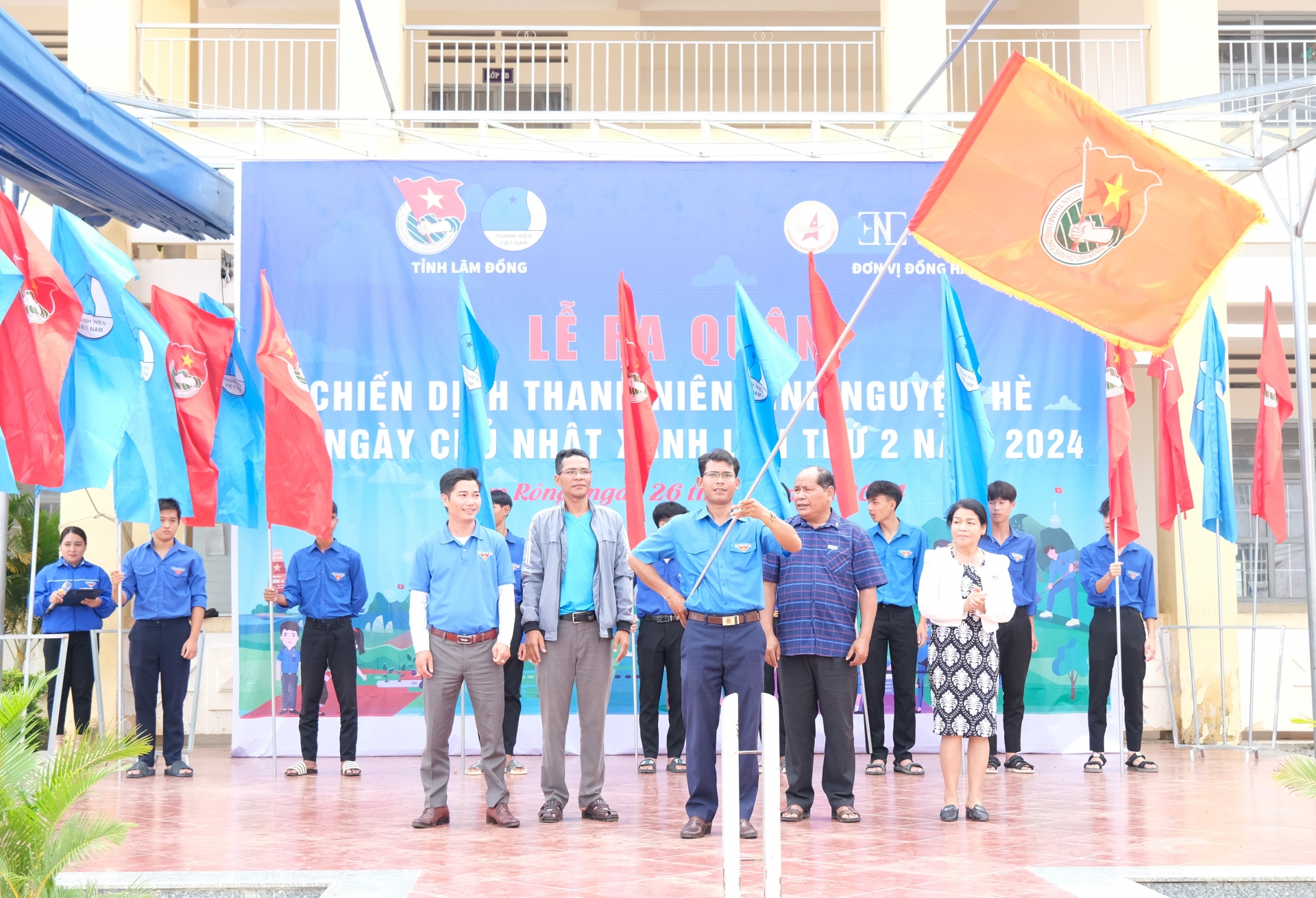 Tỉnh Đoàn - Hội LHTN Việt Nam tỉnh Lâm Đồng tổ chức lễ ra quân Chiến dịch Thanh niên tình nguyện hè năm 2024
