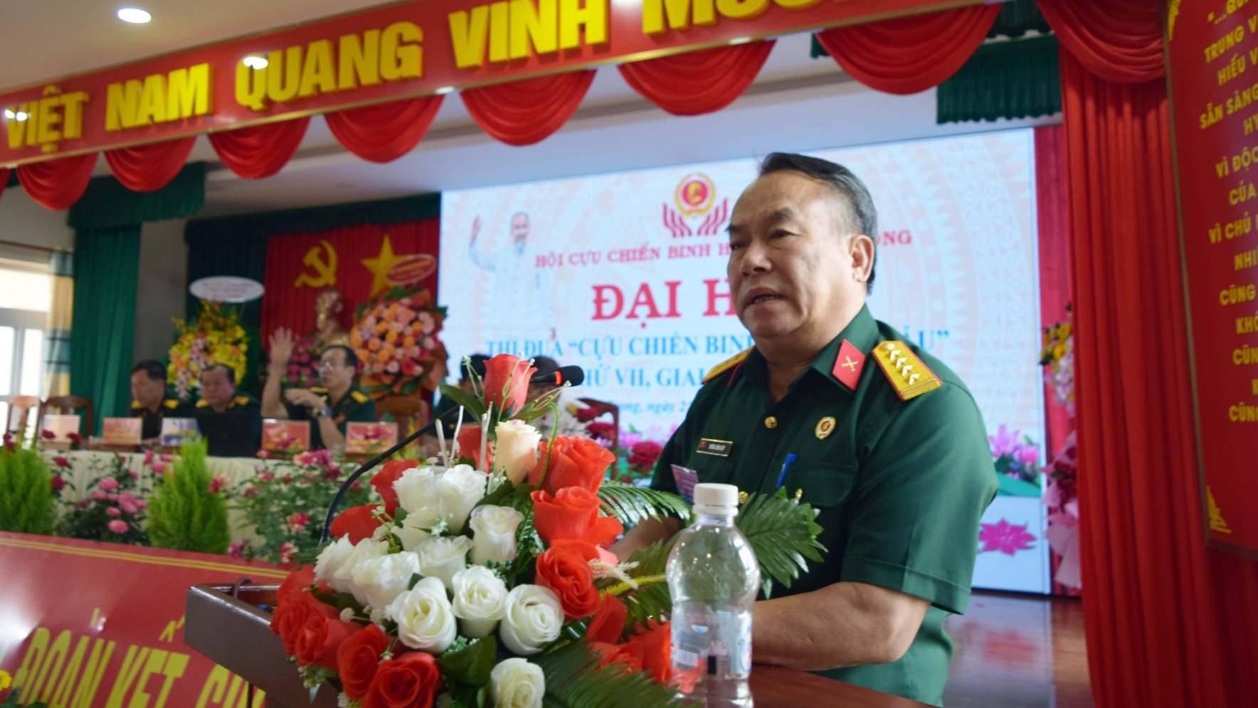 Đồng chí Dương Công Hiệp - Phó Chủ tịch Hội CCB tỉnh, phát biểu chỉ đạo Đại hội