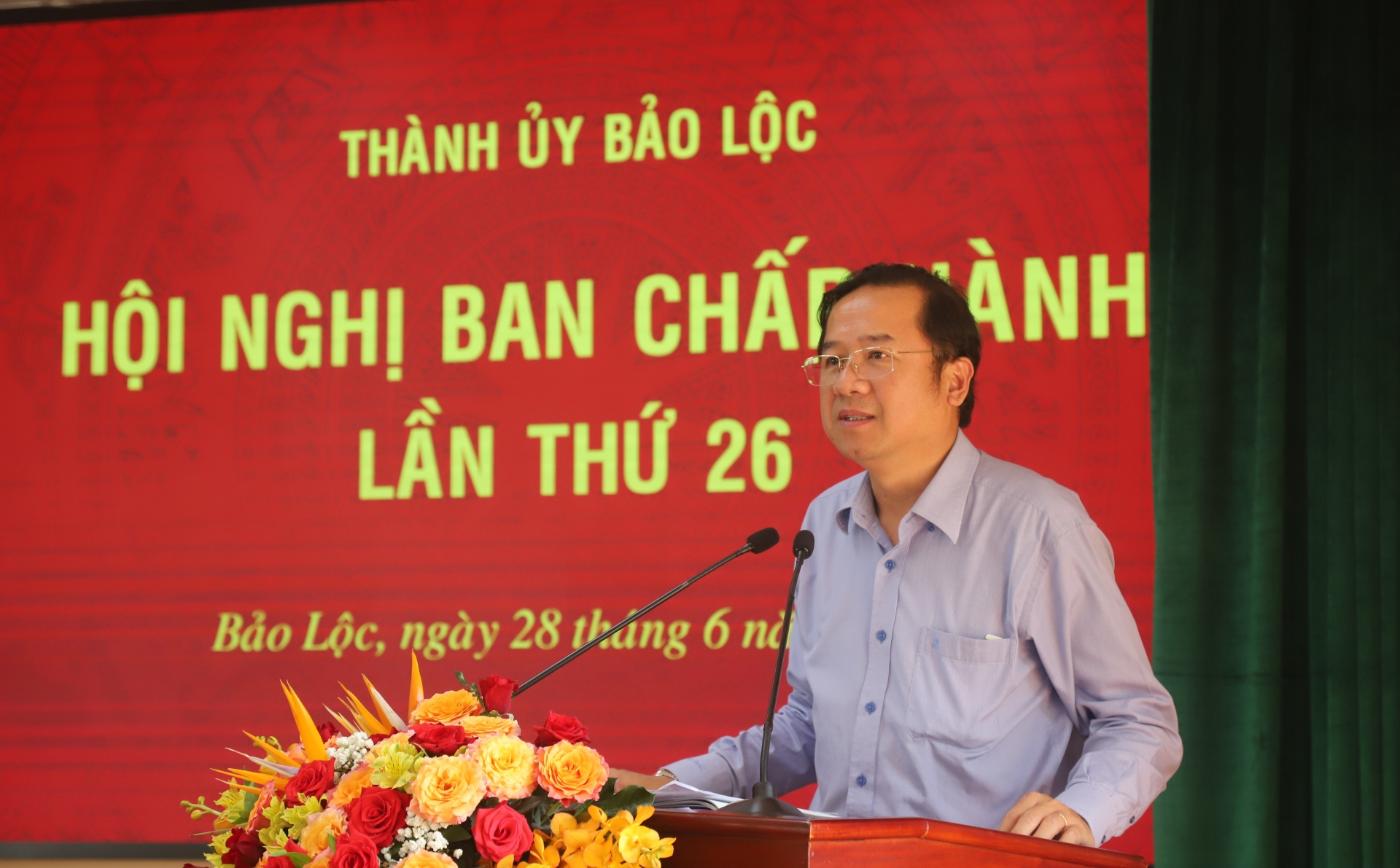 Đồng chí Tôn Thiện Đồng - Ủy viên Ban Thường vụ Tỉnh ủy, Bí thư Thành ủy Bảo Lộc phát biểu kết luận, chỉ đạo tại Hội nghị