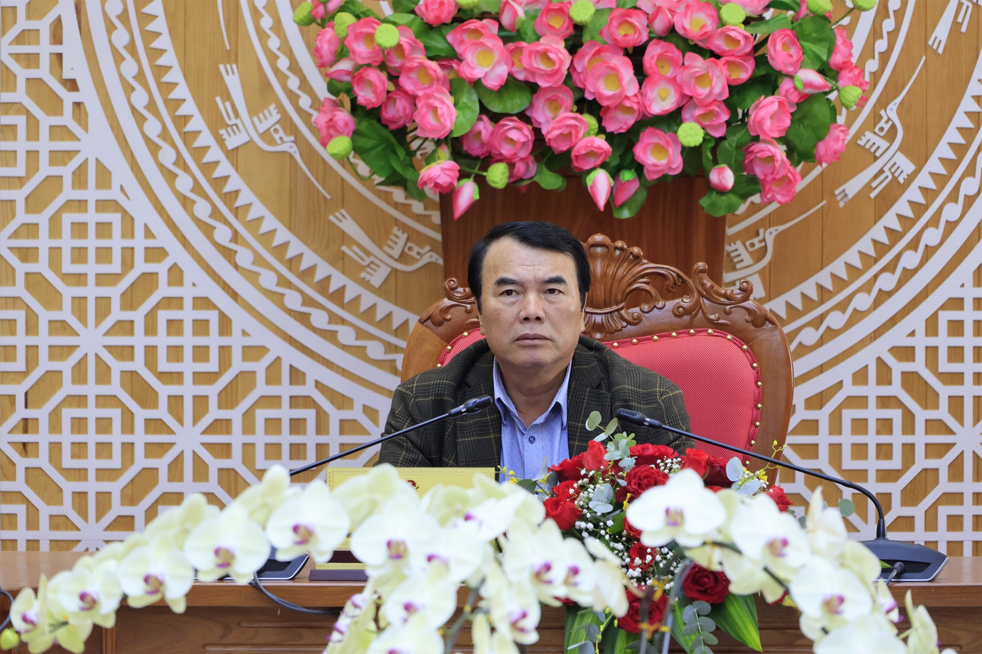 Phó Chủ tịch UBND tỉnh Phạm S chủ trì hội nghị tại diểm cầu tỉnh Lâm Đồng 