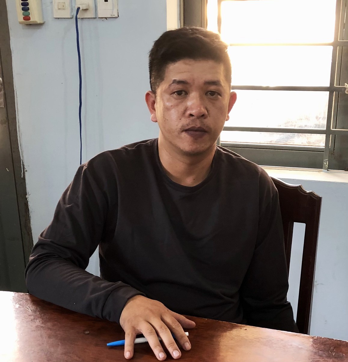 Tài xế Phạm Quang Bạch điều khiển xe khách gây ra vụ tai nạn khiến 1 người tử vong và 2 người bị thương bị khởi tố bắt tạm giam