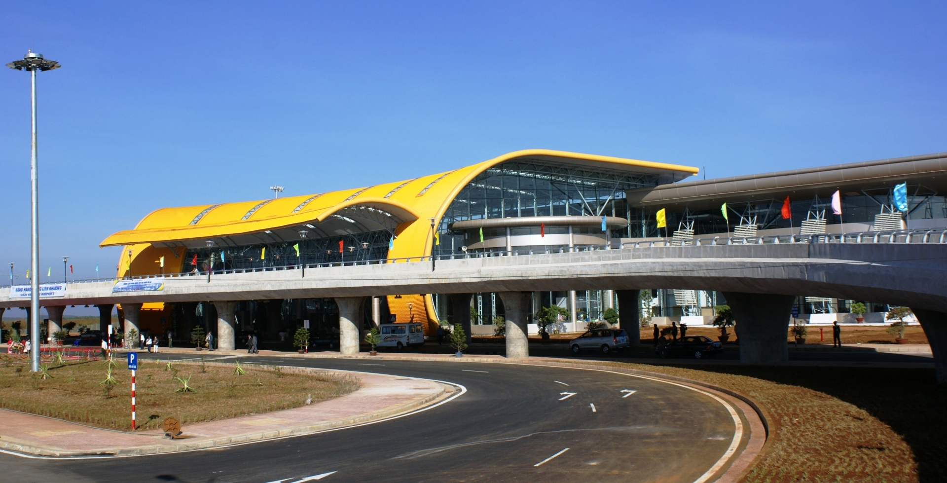 Cảng hàng không Liên Khương trở thành cảng hàng không quốc tế sẽ là cú huých du khách quốc tế đến với Lâm Đồng và Tây Nguyên