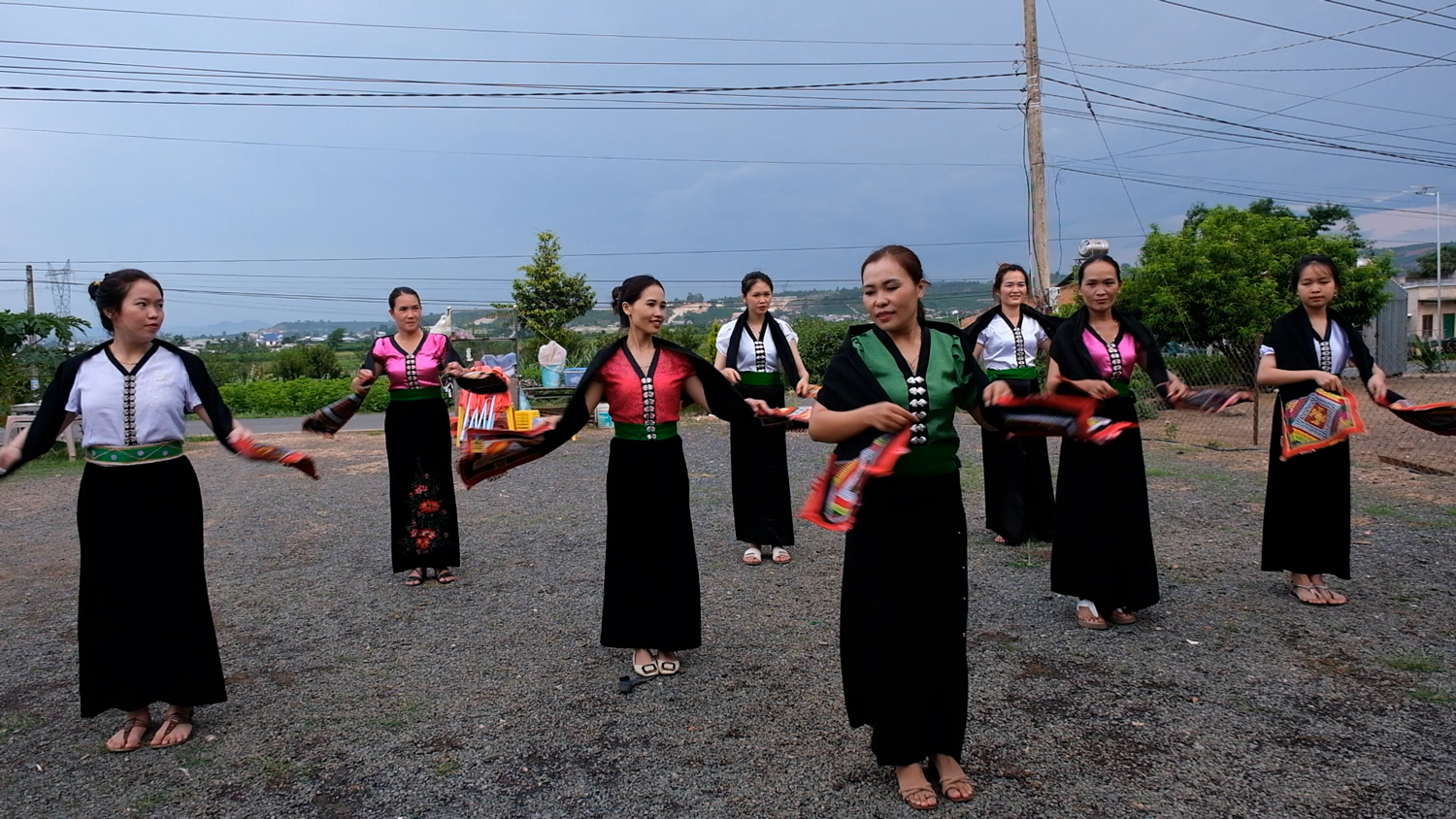 Gìn giữ mạch nguồn văn hóa dân tộc Thái