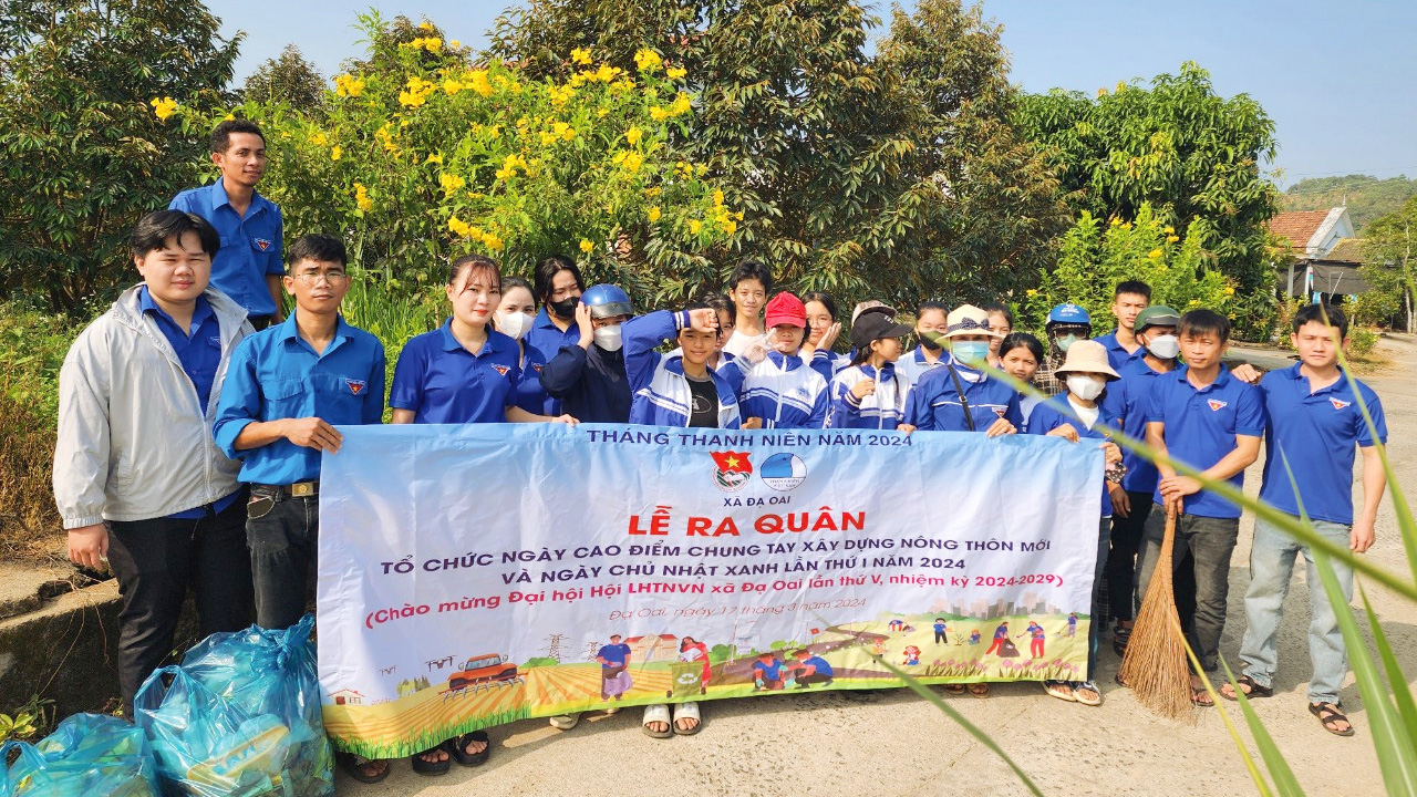 Đoàn viên, thanh niên huyện Đạ Huoai luôn tích cực, xung kích trong các hoạt động bảo vệ môi trường