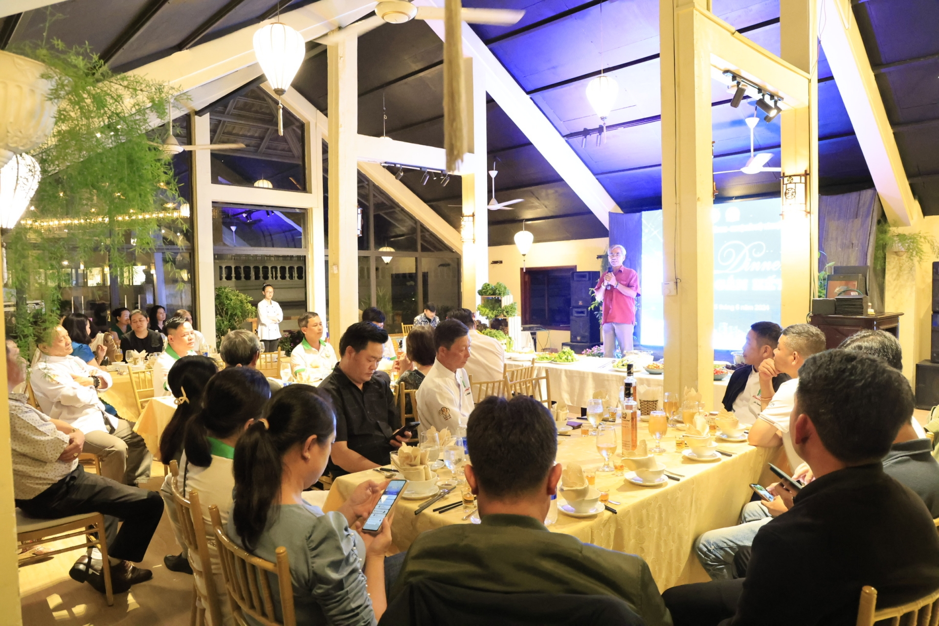 Không gian gặp gỡ, giao lưu, hợp tác giữa hai Chi hội ẩm thực Lâm Đồng và Bến Tre