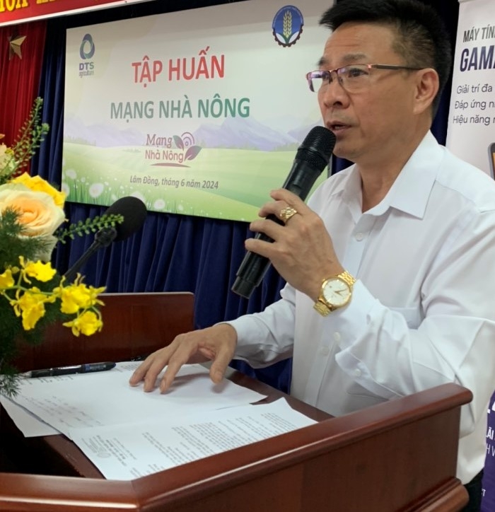Đại diện Sở Nông nghiệp và Phát triển nông thôn Lâm Đồng phát biểu khai mạc tập huấn