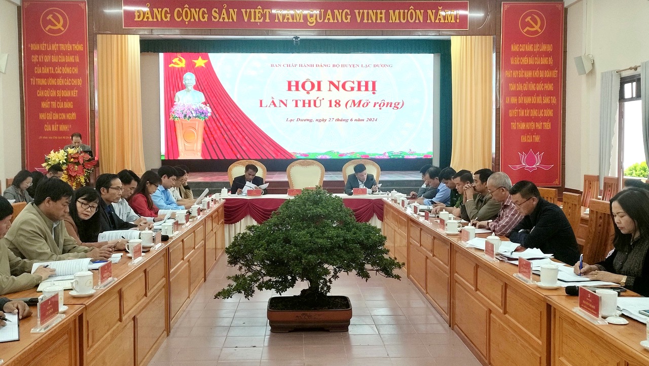 Các đại bie3u tham dự hộighi5