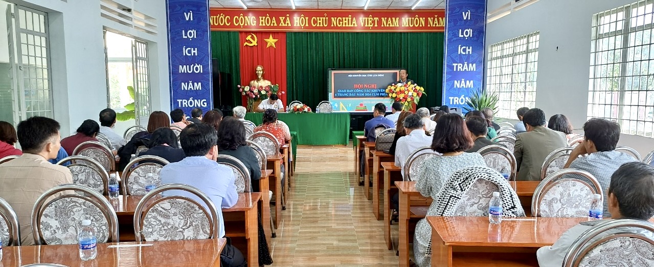 Các đại biểu tham dự hội nghị tại TP Bảo Lộc