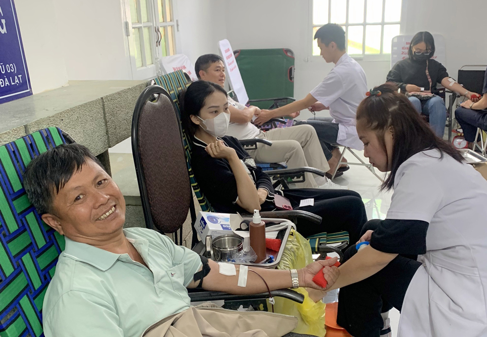 Bệnh viện Đa khoa Lâm Đồng tiếp nhận 158 đơn vị máu