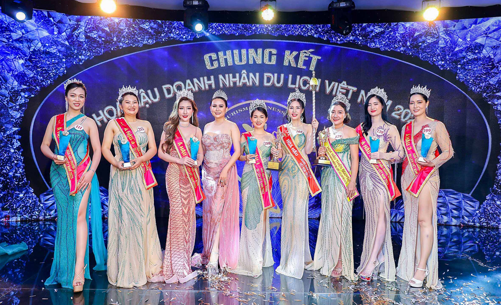 Doanh nhân Trần Thị Thái Hòa đoạt giải Á hậu 3 Cuộc thi Hoa hậu Doanh nhân Du lịch Việt Nam 2023