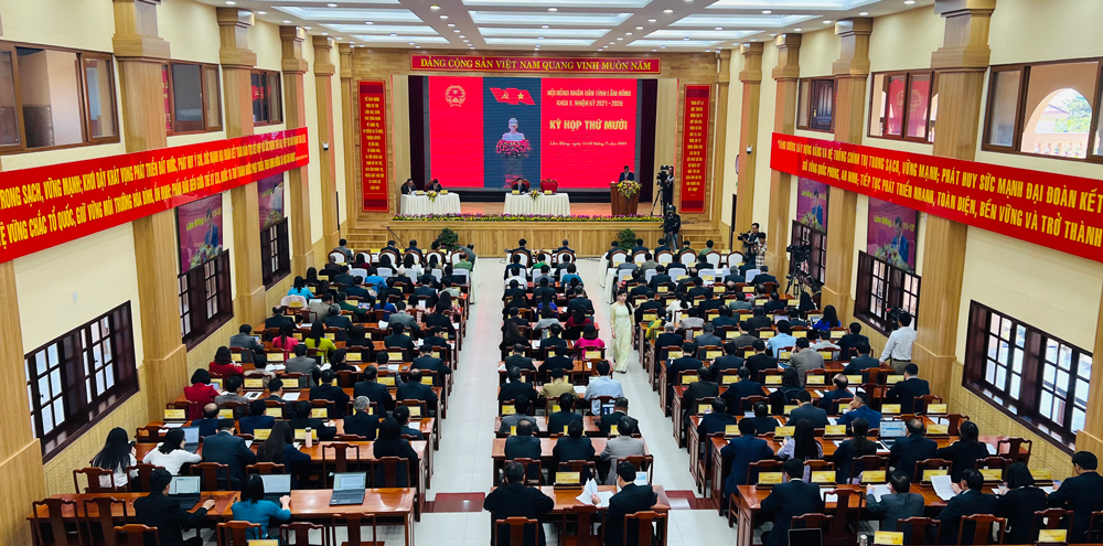 HĐND tỉnh Lâm Đồng khoá X khai mạc Kỳ họp thứ 10