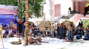 LÂM ĐỒNG NGÀY MỚI: Già làng trăn trở giữ hồn thiêng lễ hội