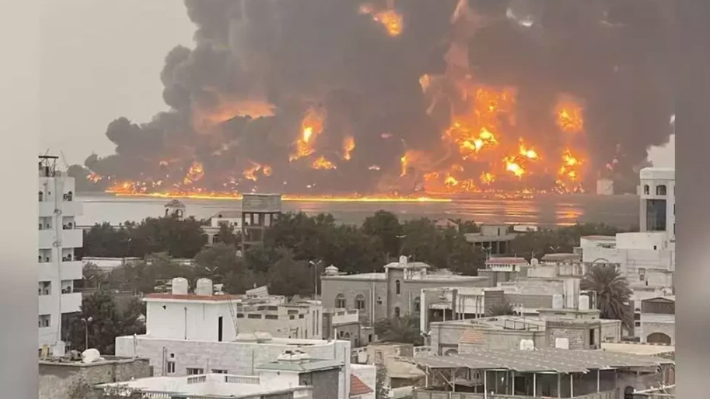 Quân đội Israel tấn công cảng Hodeidah